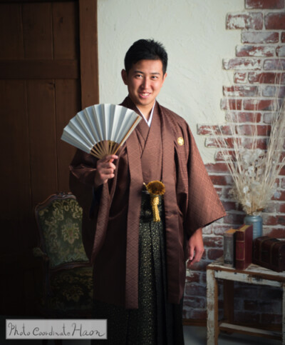 成人男性の羽織袴＆スーツでのお写真です